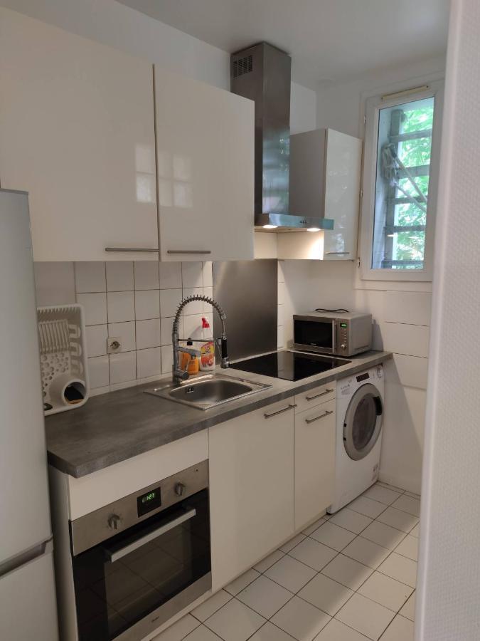Modern 1 Bedroom Apartment Near The Metro. Ivry-sur-Seine Exterior foto