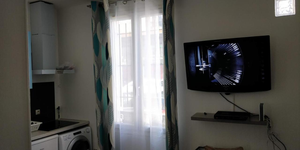 Modern 1 Bedroom Apartment Near The Metro. Ivry-sur-Seine Exterior foto