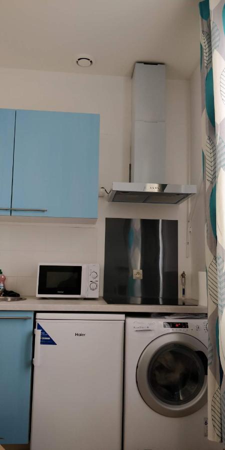 Modern 1 Bedroom Apartment Near The Metro. Ivry-sur-Seine Exterior foto